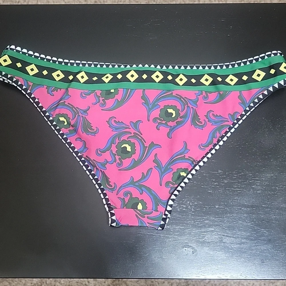 💕NWOT LA Double J Print Bikini Bottoms Medium - Picture 4 of 6
